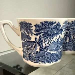 7 J & G Meakin Teacups